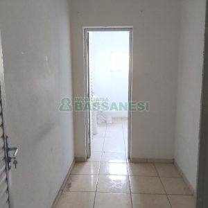 Pavilhão com 350m², no bairro Sanvitto em Caxias do Sul para Alugar