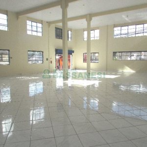 Loja com 750m², no bairro Centro em Caxias do Sul para Alugar