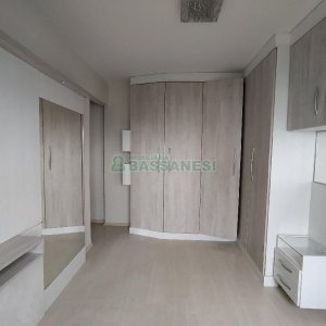 Apartamento com 95m², 3 dormitórios, 2 vagas, no bairro Medianeira em Caxias do Sul para Comprar