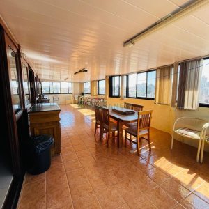 Apto Mobiliado com 262m², 3 dormitórios, 2 vagas, no bairro Centro em Caxias do Sul para Comprar