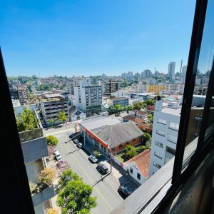 Apto Mobiliado com 262m², 3 dormitórios, 2 vagas, no bairro Centro em Caxias do Sul para Comprar