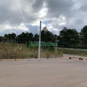 Terreno, no bairro Desvio Rizzo em Caxias do Sul para Comprar