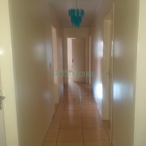 Casa com 162m², 4 dormitórios, 4 vagas, no bairro Santa Catarina em Caxias do Sul para Comprar