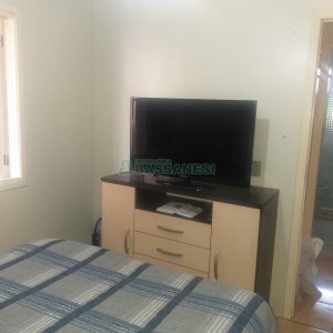 Casa com 162m², 4 dormitórios, 4 vagas, no bairro Santa Catarina em Caxias do Sul para Comprar