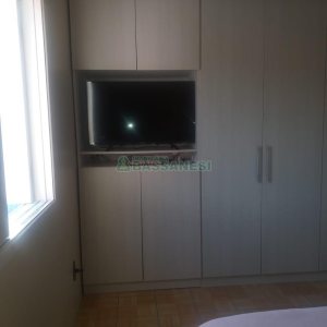 Casa com 162m², 4 dormitórios, 4 vagas, no bairro Santa Catarina em Caxias do Sul para Comprar