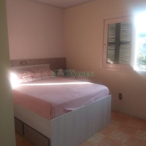 Casa com 162m², 4 dormitórios, 4 vagas, no bairro Santa Catarina em Caxias do Sul para Comprar