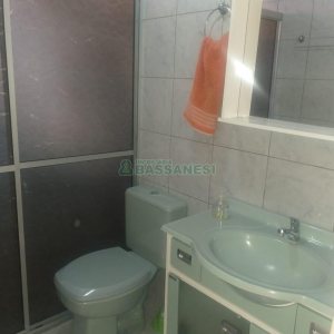 Casa com 162m², 4 dormitórios, 4 vagas, no bairro Santa Catarina em Caxias do Sul para Comprar