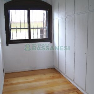 Casa com 140m², 4 dormitórios, 2 vagas, no bairro São Pelegrino em Caxias do Sul para Comprar