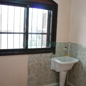 Casa com 140m², 4 dormitórios, 2 vagas, no bairro São Pelegrino em Caxias do Sul para Comprar