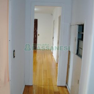 Casa com 140m², 4 dormitórios, 2 vagas, no bairro São Pelegrino em Caxias do Sul para Comprar