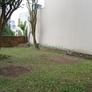 Casa com 140m², 4 dormitórios, 2 vagas, no bairro São Pelegrino em Caxias do Sul para Comprar