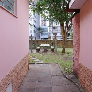 Casa com 140m², 4 dormitórios, 2 vagas, no bairro São Pelegrino em Caxias do Sul para Comprar