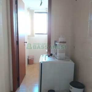 Sala com 57m², no bairro Centro em Caxias do Sul para Alugar ou Comprar