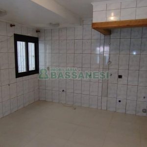 Casa com 102m², 3 dormitórios, 2 vagas, no bairro Interlagos em Caxias do Sul para Comprar