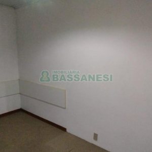 Casa com 102m², 3 dormitórios, 2 vagas, no bairro Interlagos em Caxias do Sul para Comprar
