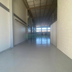 Pavilhão com 600m², no bairro Bela Vista em Caxias do Sul para Alugar