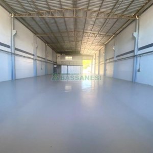 Pavilhão com 600m², no bairro Bela Vista em Caxias do Sul para Alugar