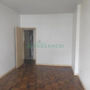 Apartamento com 106m², 3 dormitórios, no bairro São Pelegrino em Caxias do Sul para Comprar