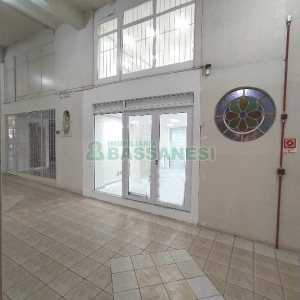 Loja com 28m², no bairro Centro em Caxias do Sul para Alugar