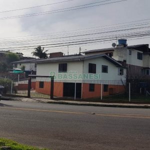 Casa, 3 dormitórios, 3 vagas, no bairro Fatima em Caxias do Sul para Comprar