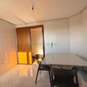Apto Mobiliado com 184m², 3 dormitórios, 2 vagas, no bairro São Pelegrino em Caxias do Sul para Alugar