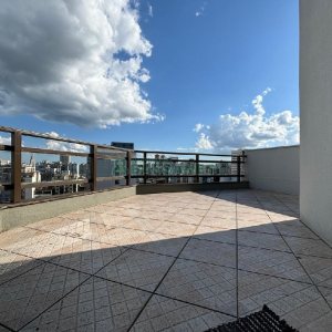 Apto Mobiliado com 184m², 3 dormitórios, 2 vagas, no bairro São Pelegrino em Caxias do Sul para Alugar