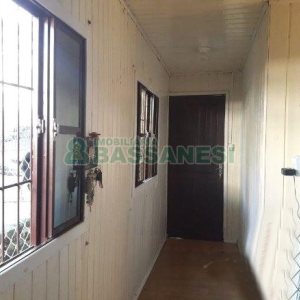 Casa com 80m², 2 dormitórios, 1 vaga, no bairro Planalto em Caxias do Sul para Comprar