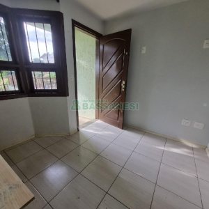 Casa com 130m², 3 dormitórios, 2 vagas, no bairro Santa Lúcia em Caxias do Sul para Alugar