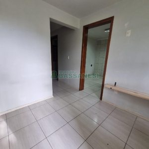 Casa com 130m², 3 dormitórios, 2 vagas, no bairro Santa Lúcia em Caxias do Sul para Alugar