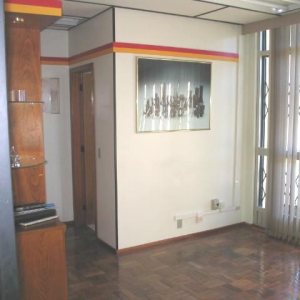 Loja com 100m², no bairro Centro em Caxias do Sul para Alugar