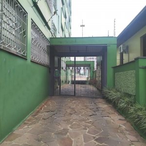 Apto Mobiliado com 70m², 1 dormitório, 1 vaga, no bairro Centro em Caxias do Sul para Alugar