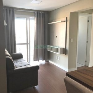 Apto Mobiliado com 45m², 1 dormitório, 1 vaga, no bairro Lourdes em Caxias do Sul para Alugar