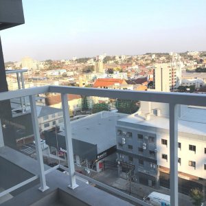 Apto Mobiliado com 45m², 1 dormitório, 1 vaga, no bairro Lourdes em Caxias do Sul para Alugar