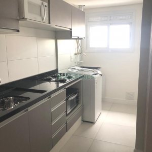 Apto Mobiliado com 45m², 1 dormitório, 1 vaga, no bairro Lourdes em Caxias do Sul para Alugar