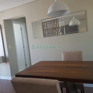 Apto Mobiliado com 45m², 1 dormitório, 1 vaga, no bairro Lourdes em Caxias do Sul para Alugar