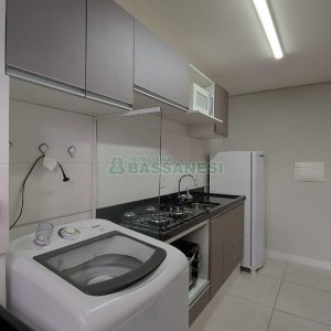 Apto Mobiliado com 45m², 1 dormitório, 1 vaga, no bairro Lourdes em Caxias do Sul para Alugar