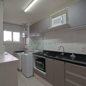 Apto Mobiliado com 45m², 1 dormitório, 1 vaga, no bairro Lourdes em Caxias do Sul para Alugar