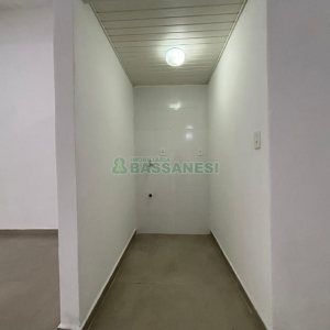 Loja com 127m², 1 vaga, no bairro São Pelegrino em Caxias do Sul para Alugar