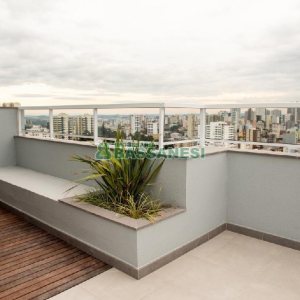 Apartamento com 41m², 1 dormitório, 1 vaga, no bairro Lourdes em Caxias do Sul para Comprar