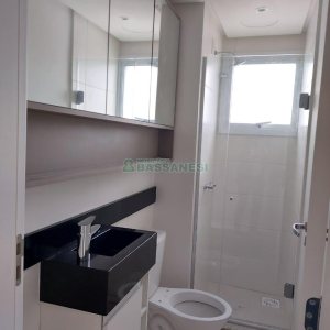 Apto Mobiliado com 40m², 1 dormitório, 1 vaga, no bairro Lourdes em Caxias do Sul para Comprar