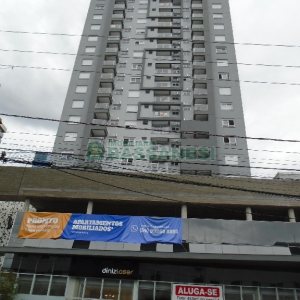 Apto Mobiliado com 40m², 1 dormitório, 1 vaga, no bairro Lourdes em Caxias do Sul para Comprar