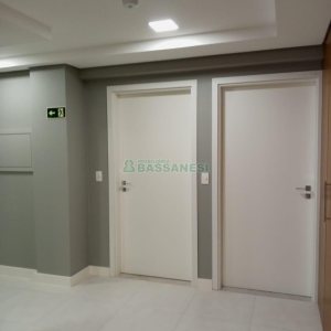 Sala com 53m², 1 vaga, no bairro Centro em Caxias do Sul para Comprar