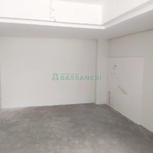 Sobrado com 86m², 2 dormitórios, 2 vagas, no bairro Nossa Senhora da Saúde em Caxias do Sul para Comprar