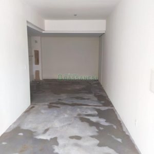Sobrado com 86m², 2 dormitórios, 2 vagas, no bairro Nossa Senhora da Saúde em Caxias do Sul para Comprar