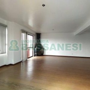 Apartamento com 189m², 3 dormitórios, 2 vagas, no bairro Centro em Caxias do Sul para Comprar