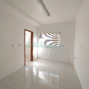 Apartamento com 189m², 3 dormitórios, 2 vagas, no bairro Centro em Caxias do Sul para Comprar