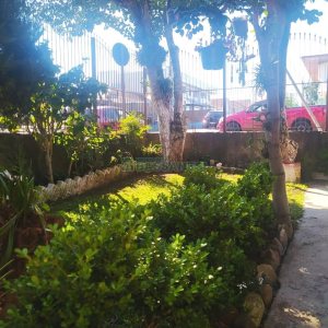 Casa com 80m², 2 dormitórios, 1 vaga, no bairro Kayser em Caxias do Sul para Comprar