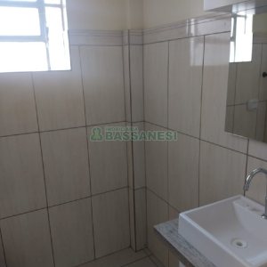 Sala com 41m², no bairro Centro em Caxias do Sul para Comprar