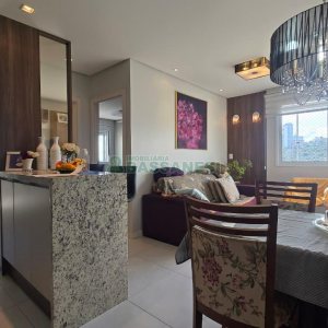 Apartamento com 55m², 1 dormitório, 1 vaga, no bairro Centro em Caxias do Sul para Comprar