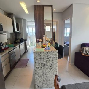 Apartamento com 55m², 1 dormitório, 1 vaga, no bairro Centro em Caxias do Sul para Comprar